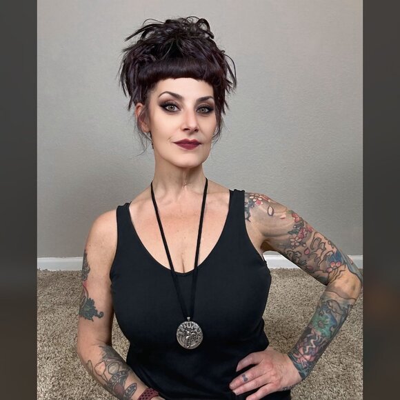 Triumph Motorcycle Lucky Necklace Heavy Medallion Adjustable Unisex Vintage HTF - Picture 2 of 9